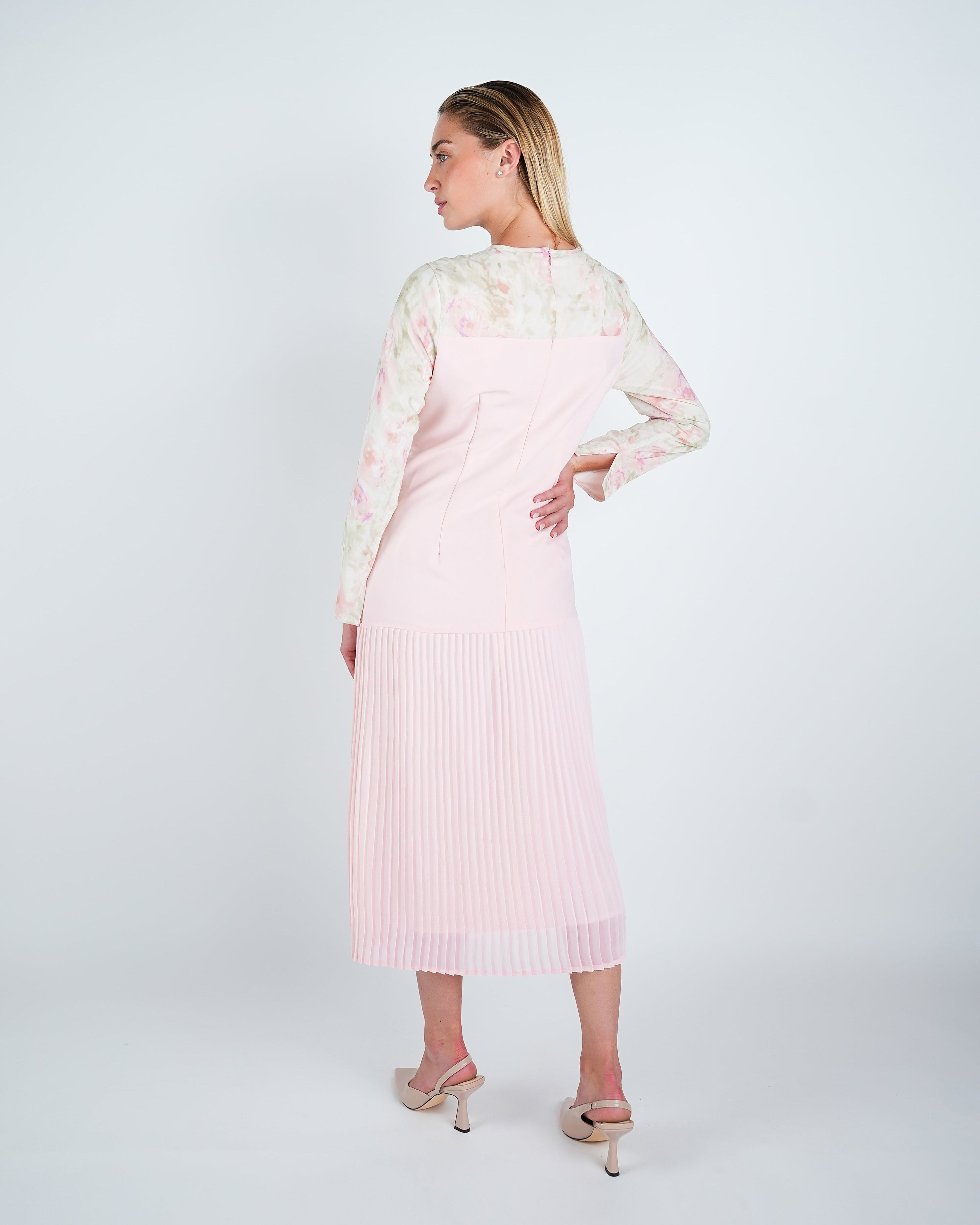 Chiffon Floral Contrast Pleated Midi Dress