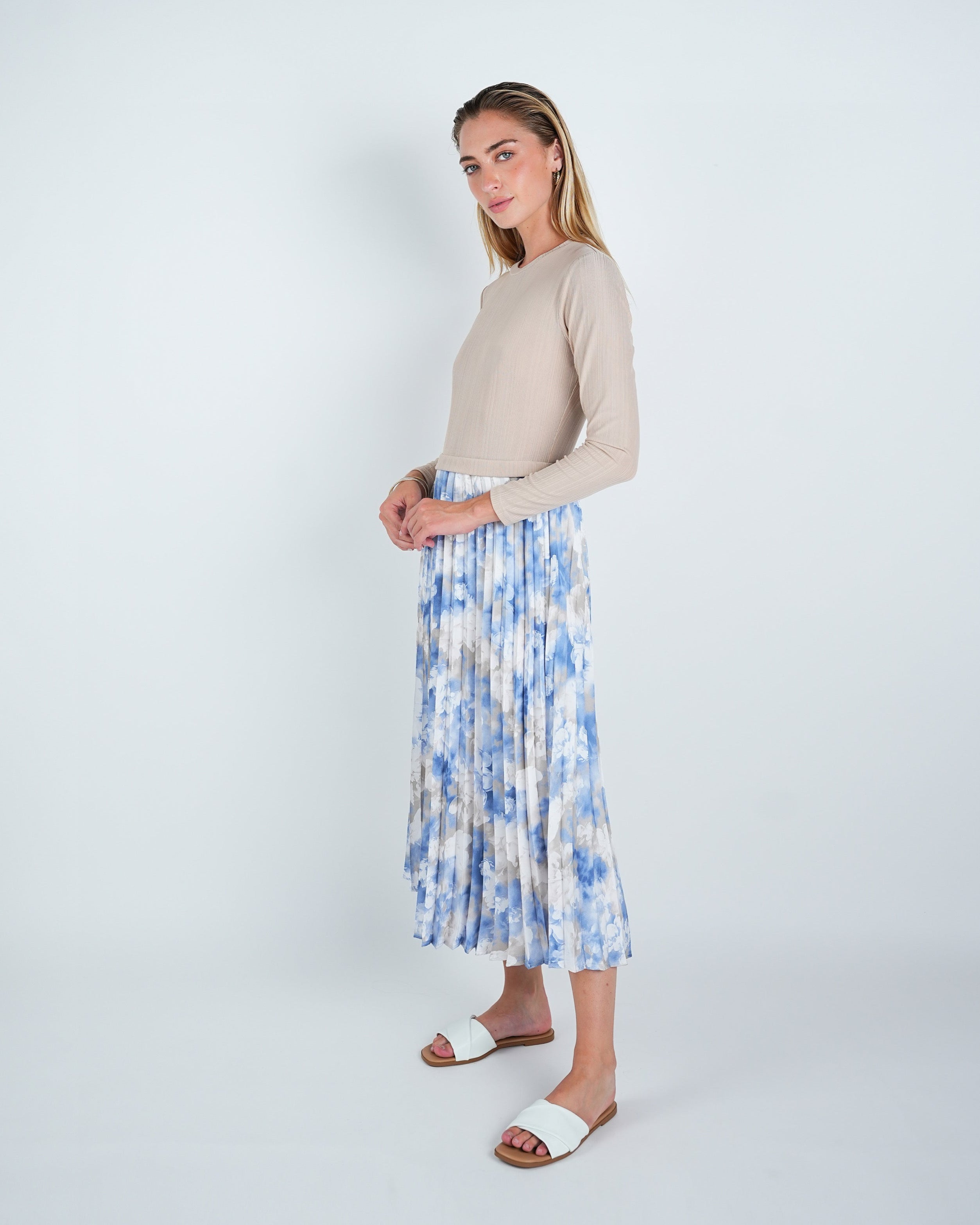 Two Tone Stretch Pleated Midi Dress