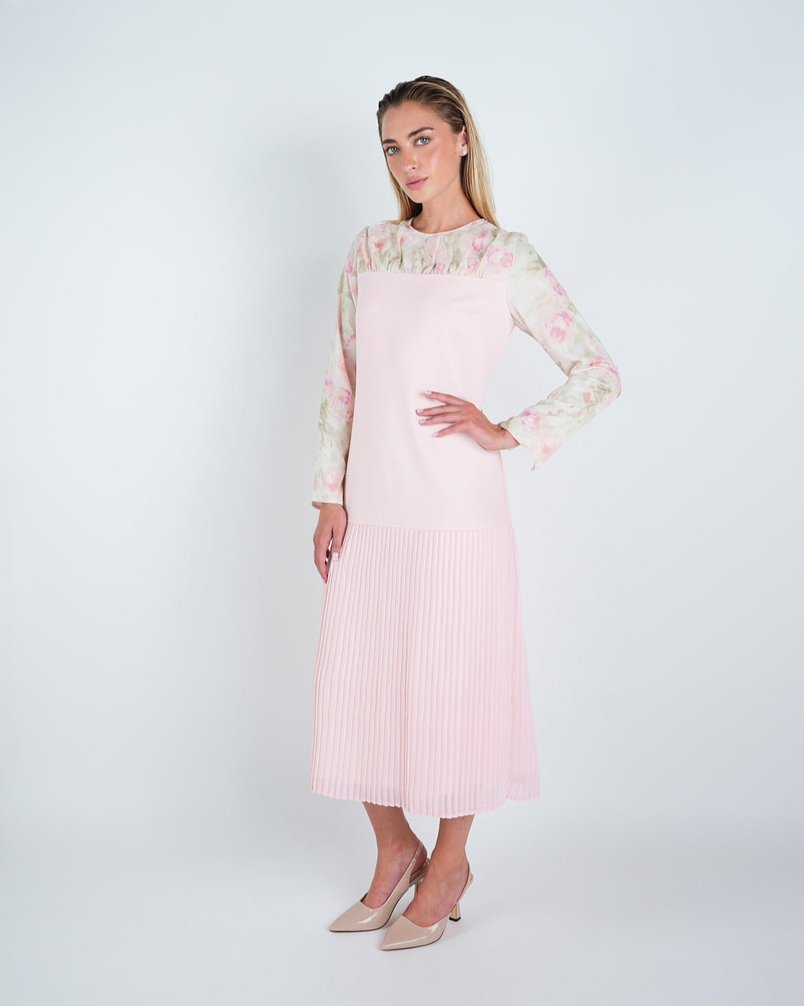 Chiffon Floral Contrast Pleated Midi Dress