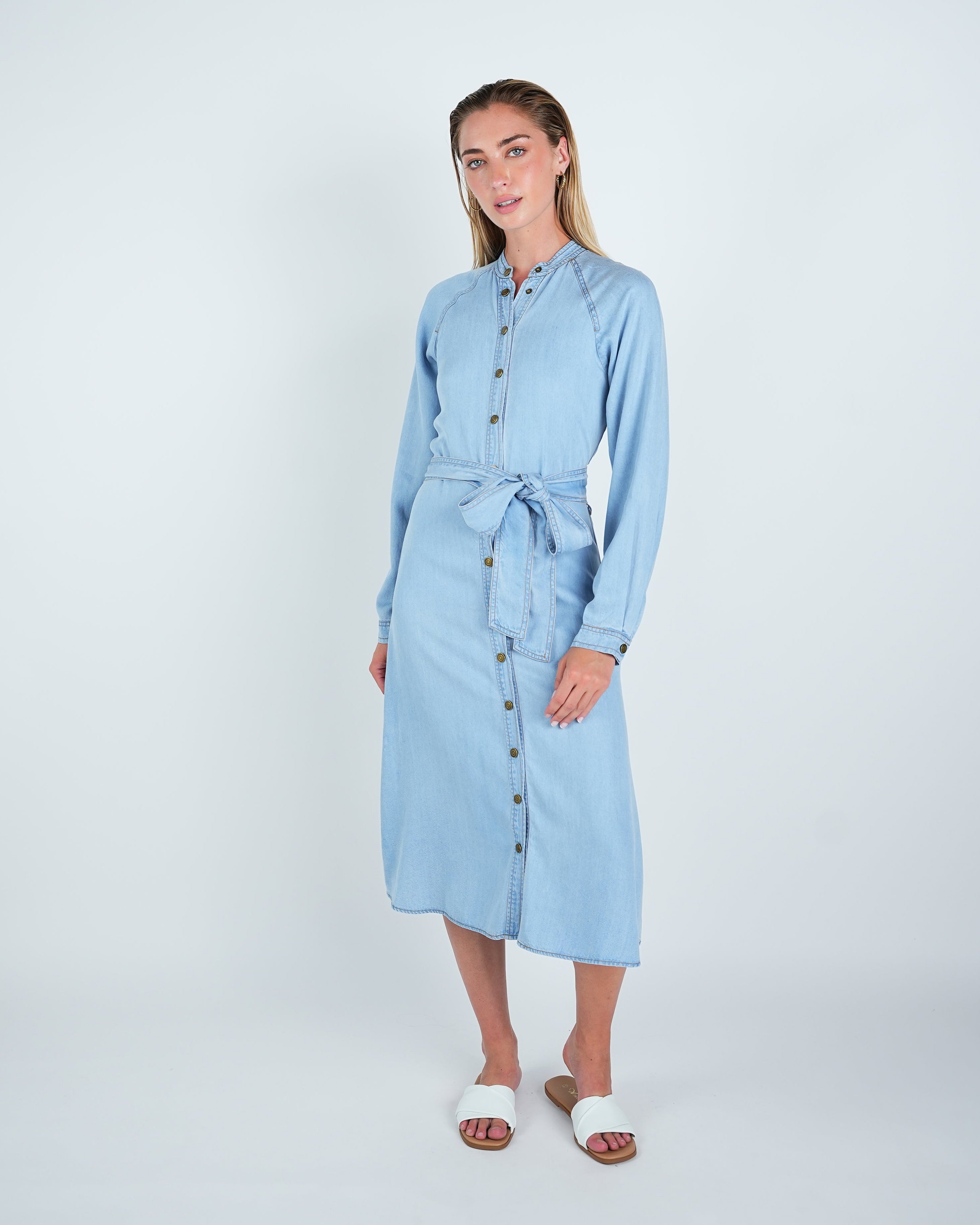 Denim Look Buttoned Belted Midi Dress