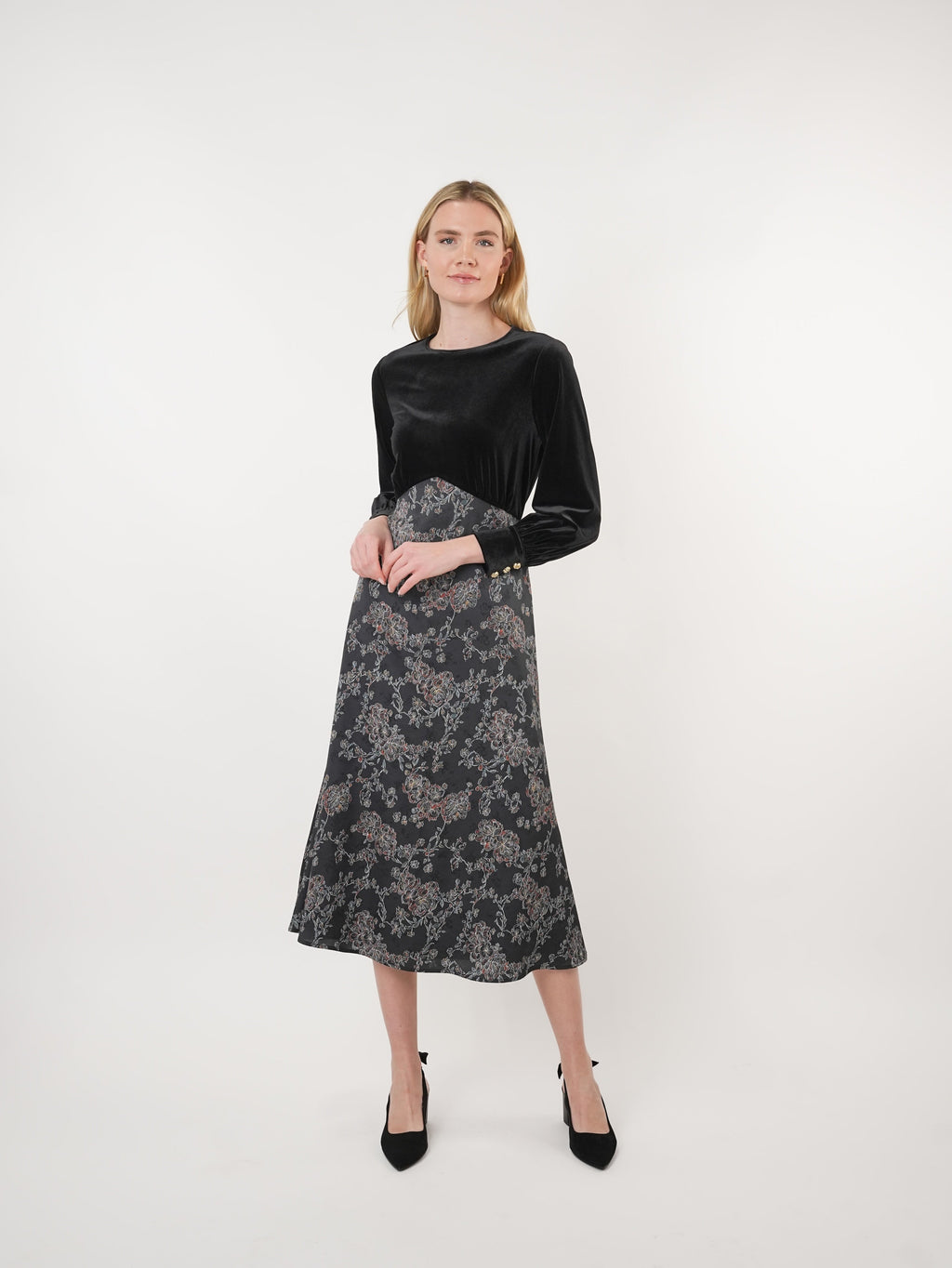 Velvet Inverted V-Waist Midi Dress