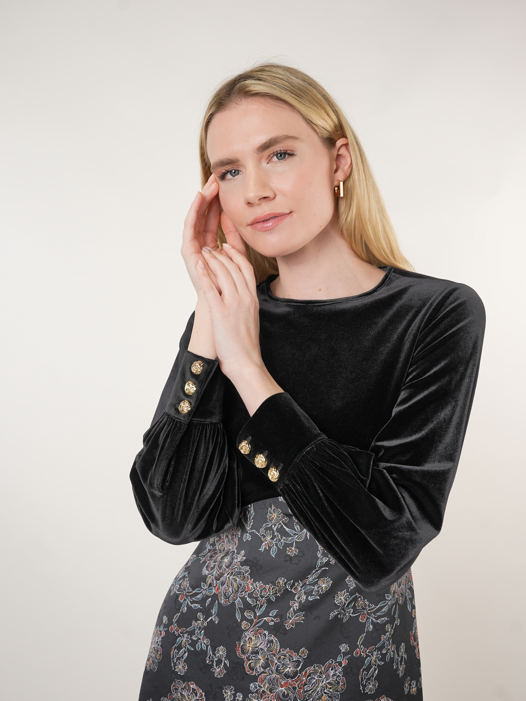 Velvet Inverted V-Waist Midi Dress