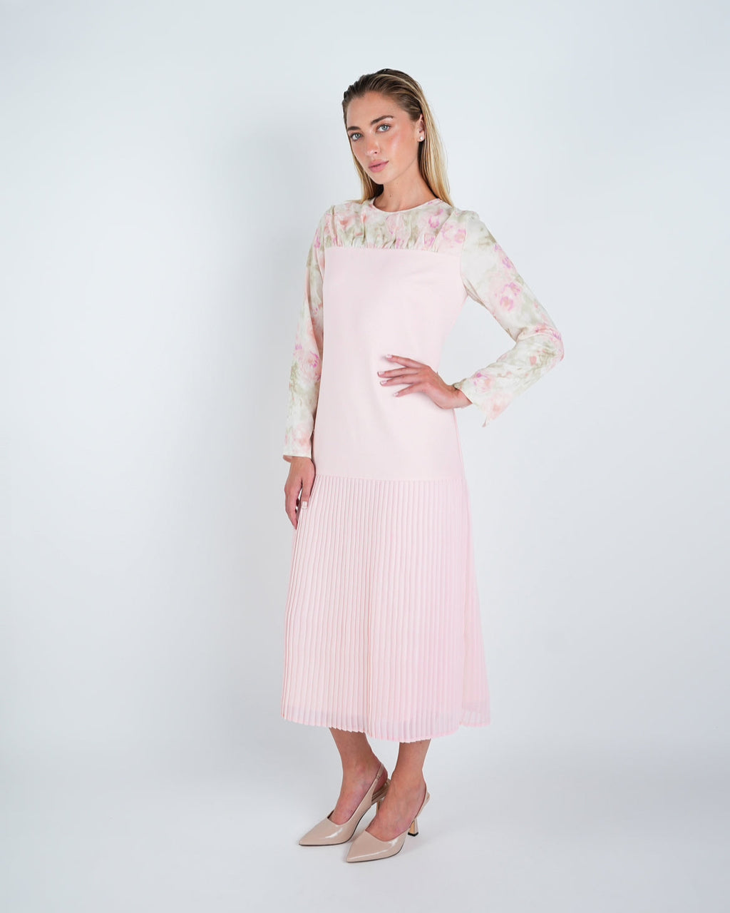 Chiffon Floral Contrast Pleated Midi Dress